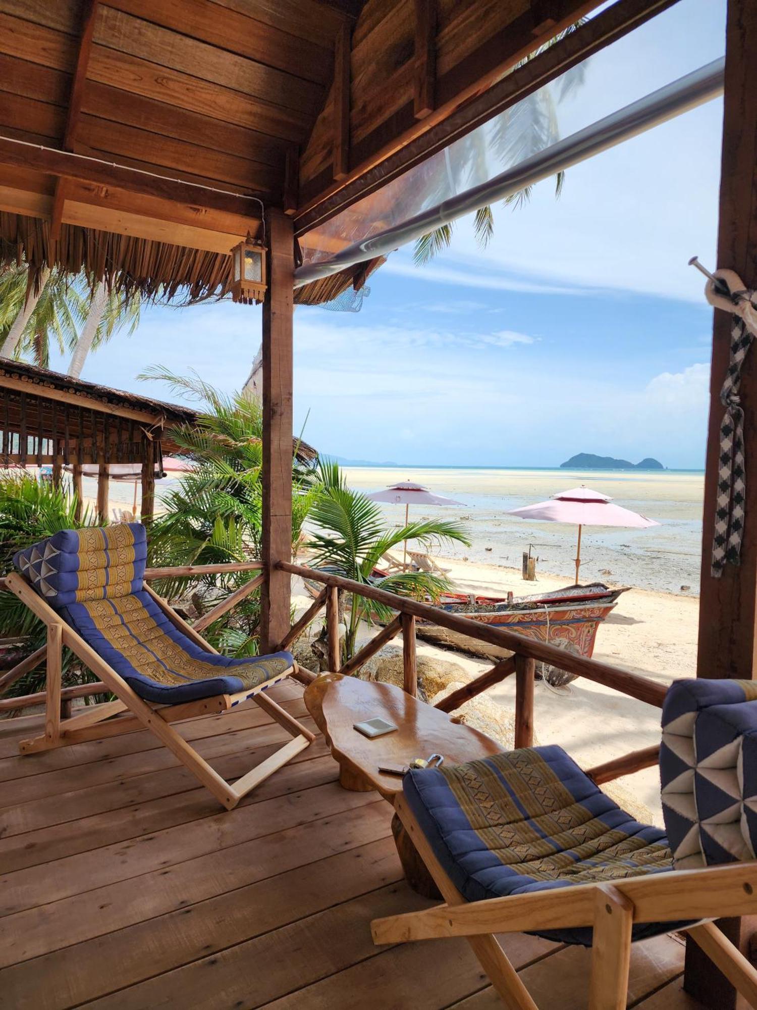 Castaway Beach Bungalows Шритану Экстерьер фото